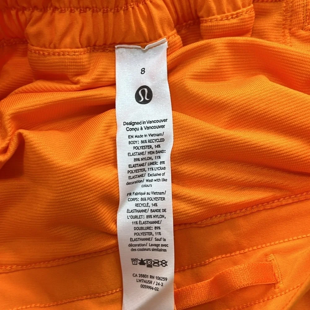 New ! Lululemon SZ 8 orange Hotty hot running shorts